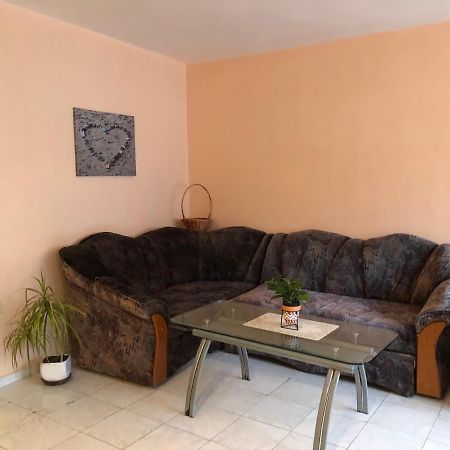 Spacious Beautiful Apartment - Prime Location Варна Екстер'єр фото